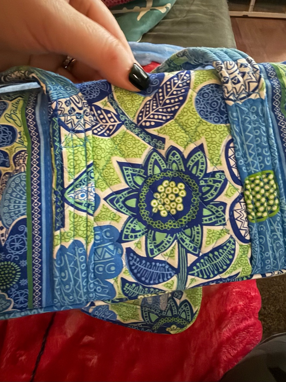 Vera Bradley Blue and Green Quilted Mini Bag with Leaf Print - Picture 4 of 4